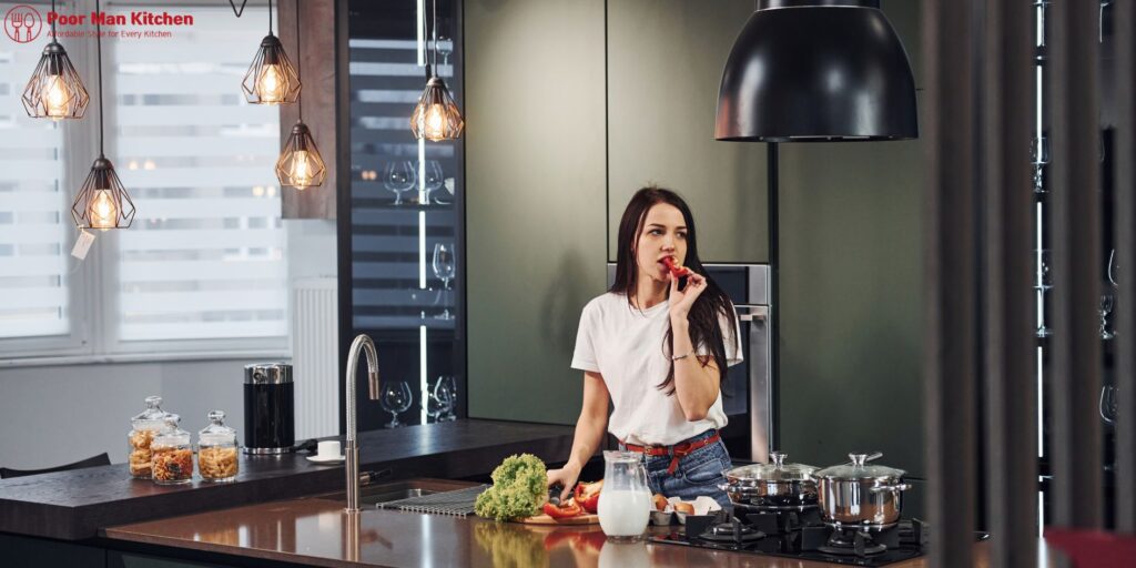 %Focus keyword% modern kitchen island smart lighting
