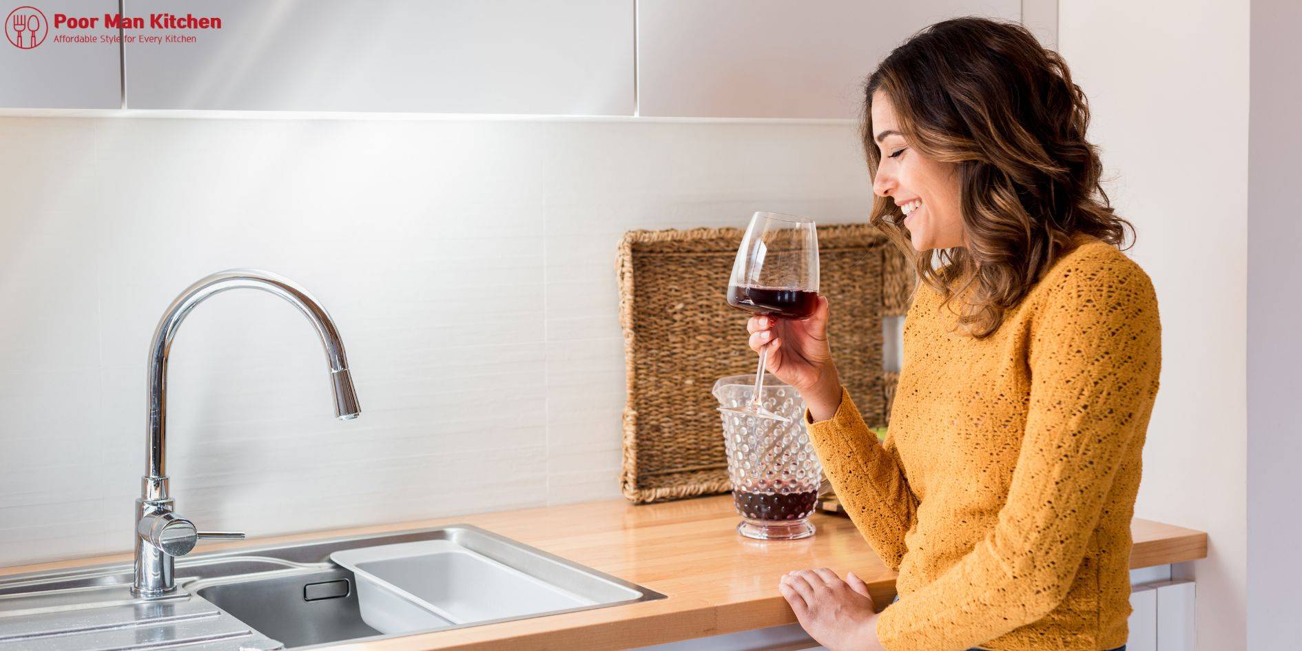 standard kitchen sink size