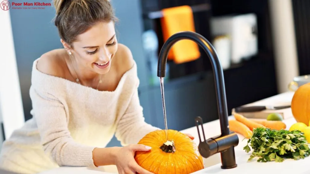 %Focus keyword% kitchen faucet showroom near me